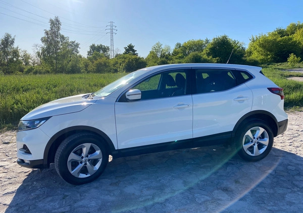 Nissan Qashqai cena 60900 przebieg: 224000, rok produkcji 2018 z Kielce małe 529